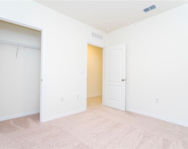 2847 Common Crane Court - Photo Thumbnail 14