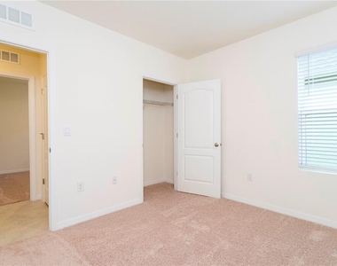 2847 Common Crane Court - Photo Thumbnail 19