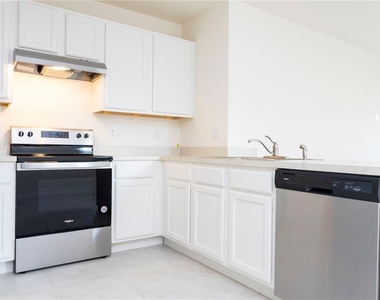 2847 Common Crane Court - Photo Thumbnail 27