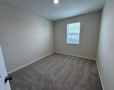486 Lady Palm Street - Photo Thumbnail 16