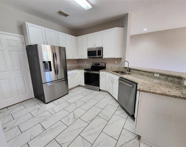 1496 Portofino Meadows Boulevard - Photo Thumbnail 9