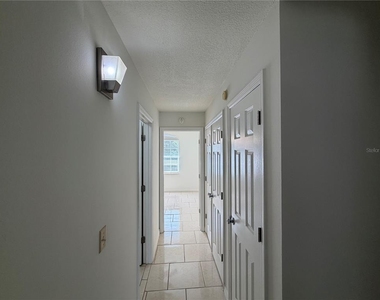 850 E Lime Street - Photo Thumbnail 22