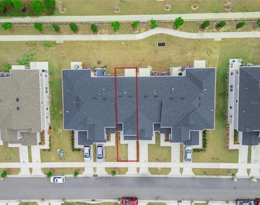 697 Stoney Point Circle - Photo Thumbnail 30