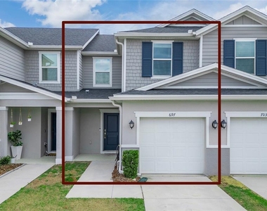 697 Stoney Point Circle - Photo Thumbnail 19
