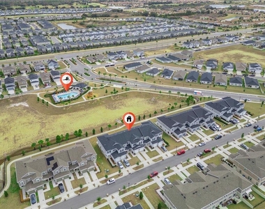 697 Stoney Point Circle - Photo Thumbnail 28
