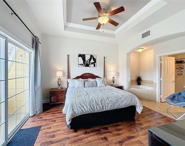 1328 Seven Eagles Court - Photo Thumbnail 9