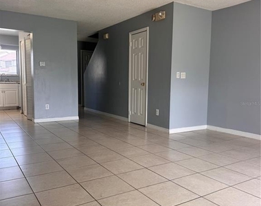 205 Eden Lane - Photo Thumbnail 10
