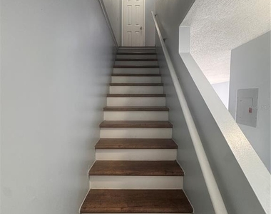 205 Eden Lane - Photo Thumbnail 14