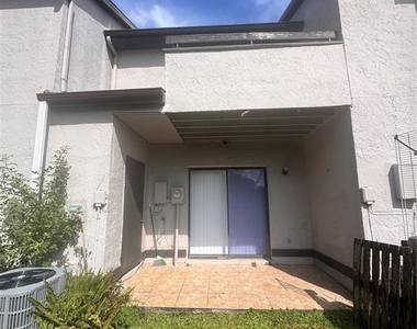 205 Eden Lane - Photo Thumbnail 24
