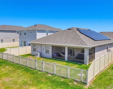 2852 San Marco Way - Photo Thumbnail 2