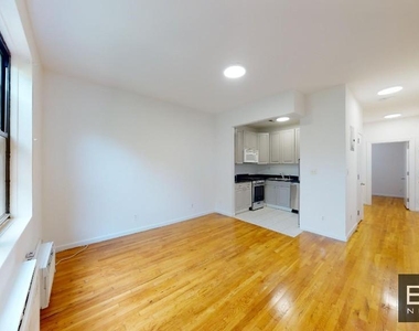 318 East 89th Street - Photo Thumbnail 1