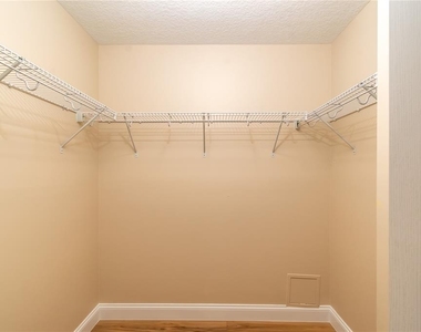 10886 Sw 90th Terrace - Photo Thumbnail 15
