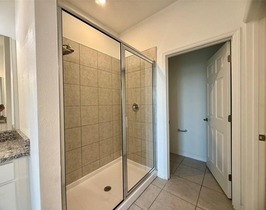 1306 Normandy Drive - Photo Thumbnail 26