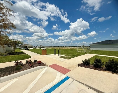 1306 Normandy Drive - Photo Thumbnail 33