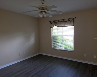 1750 Ne 40th Street - Photo Thumbnail 12