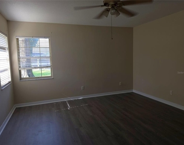 1750 Ne 40th Street - Photo Thumbnail 17