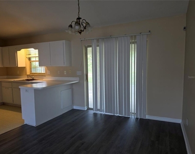 1750 Ne 40th Street - Photo Thumbnail 8