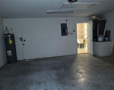 1750 Ne 40th Street - Photo Thumbnail 26