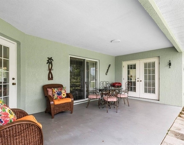 10360 Sw 48th Avenue - Photo Thumbnail 24