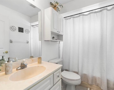 10360 Sw 48th Avenue - Photo Thumbnail 21