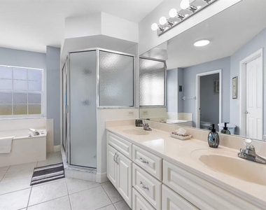 10360 Sw 48th Avenue - Photo Thumbnail 20