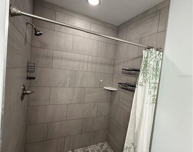 7752 N Walton Terrace - Photo Thumbnail 11