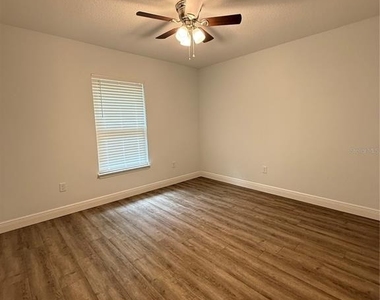 7752 N Walton Terrace - Photo Thumbnail 5