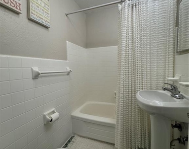 3315 58th Avenue S - Photo Thumbnail 17