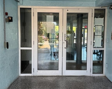 3315 58th Avenue S - Photo Thumbnail 9