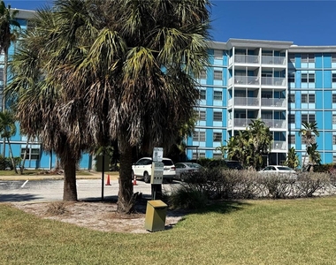 3315 58th Avenue S - Photo Thumbnail 2