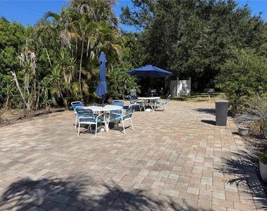 3315 58th Avenue S - Photo Thumbnail 37