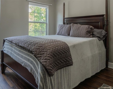 33721 Spring Drive - Photo Thumbnail 54