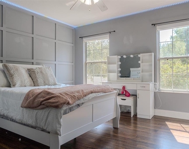 33721 Spring Drive - Photo Thumbnail 50