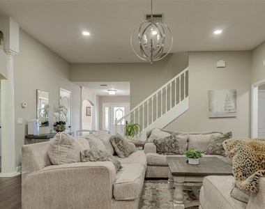 33721 Spring Drive - Photo Thumbnail 16