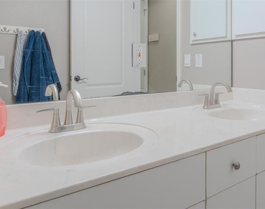 33721 Spring Drive - Photo Thumbnail 59