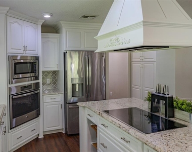 33721 Spring Drive - Photo Thumbnail 23