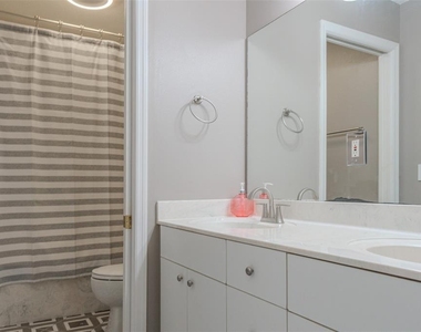 33721 Spring Drive - Photo Thumbnail 48