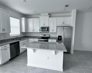 1167 Boardwalk Place - Photo Thumbnail 4