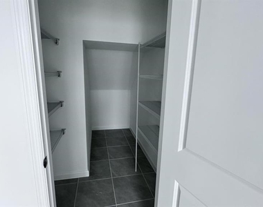 1167 Boardwalk Place - Photo Thumbnail 5