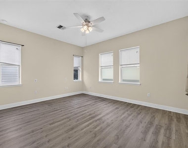 8736 Crick Alley - Photo Thumbnail 18