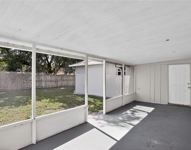 1118 Perpignan Court - Photo Thumbnail 20