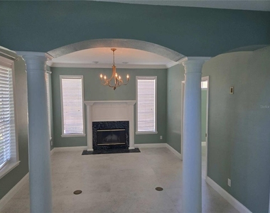 1725 Billingshurst Court - Photo Thumbnail 8