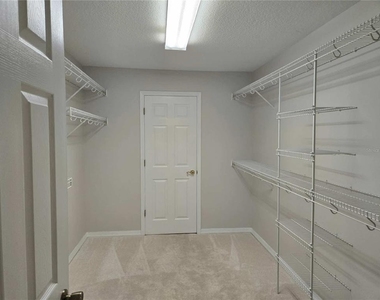 1725 Billingshurst Court - Photo Thumbnail 18
