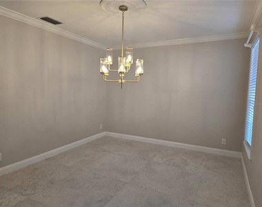 1725 Billingshurst Court - Photo Thumbnail 5