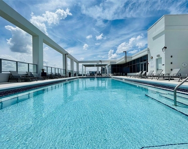 260 S Osceola Avenue - Photo Thumbnail 8