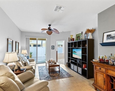 14215 Desert Haven Street - Photo Thumbnail 25