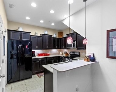 14215 Desert Haven Street - Photo Thumbnail 23