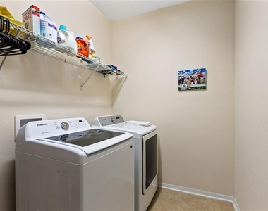 14215 Desert Haven Street - Photo Thumbnail 24