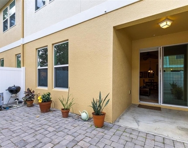 14215 Desert Haven Street - Photo Thumbnail 14