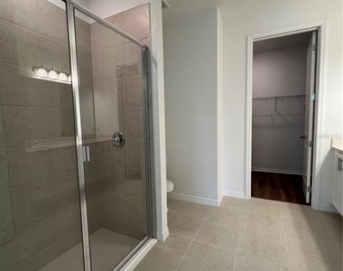 2253 Lost Horizon Way - Photo Thumbnail 25